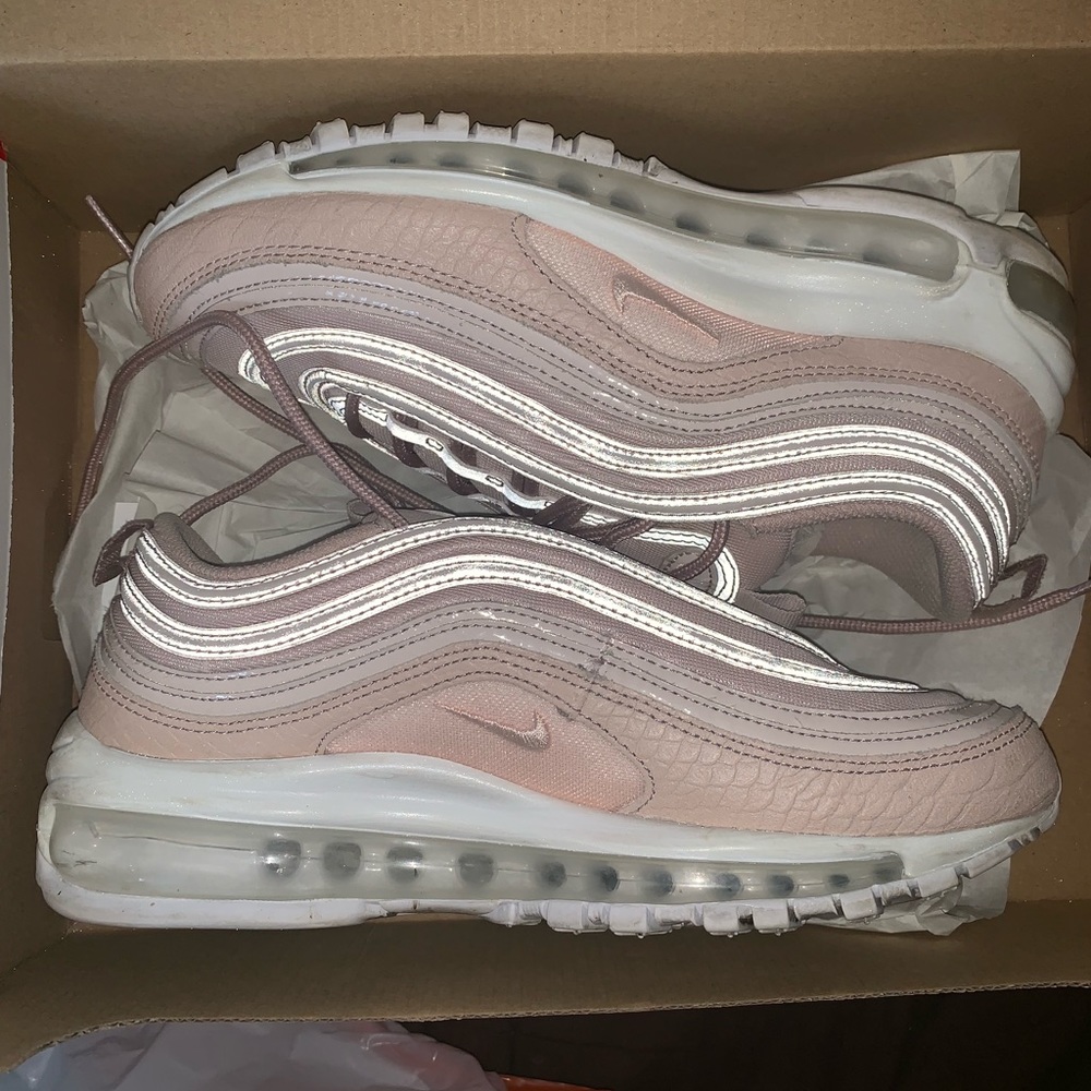 Blush Air max 97